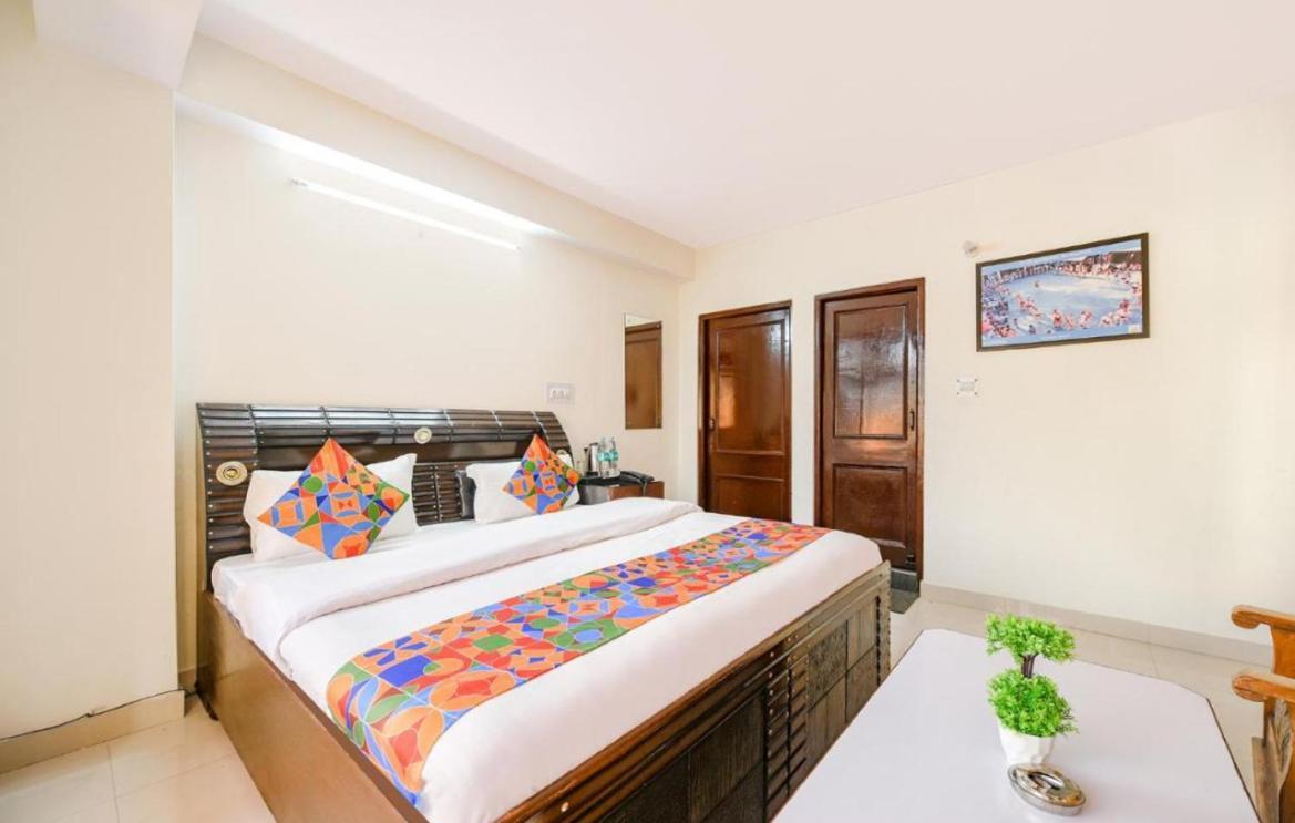 Hotel Gt International Tājganj المظهر الخارجي الصورة